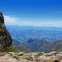 Pico da Bandeira seen from the way to Pico do Calcado